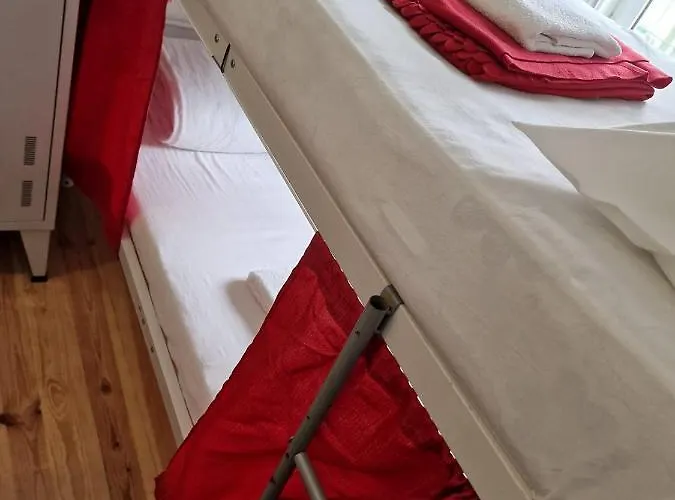 D&n Auberge de jeunesse *