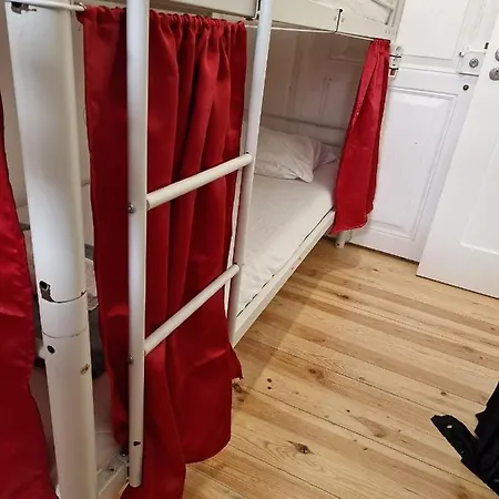 D&n Hostel *
